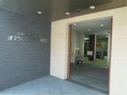 施設エントランス