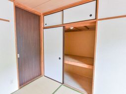 清潔な和室の収納