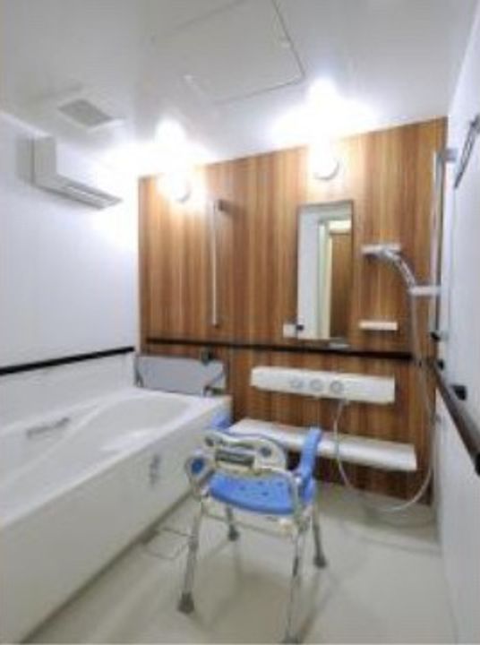 清潔感のある浴室空間