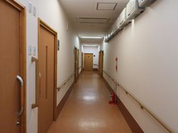 廊下の綺麗な一部分