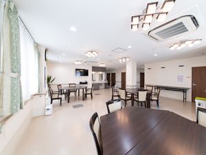 清潔な広々ダイニング