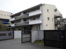 多階層建物の外観