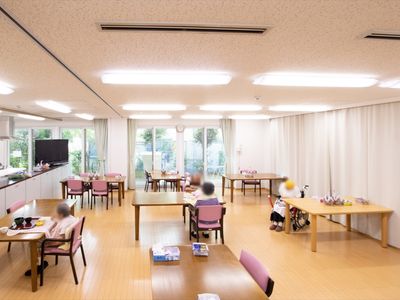 共有スペースの居心地の良い風景