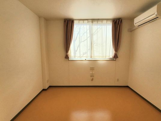 明るい単身者向け居室