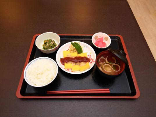 和食スタイルの配膳