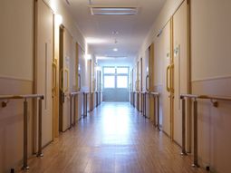 清潔な廊下の様子