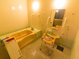 バリアフリー浴室設備