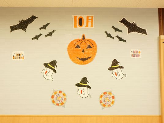 ハロウィン装飾の壁面