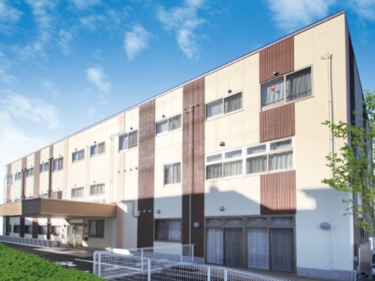 清潔な施設の外観