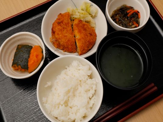 栄養バランスの取れた食事
