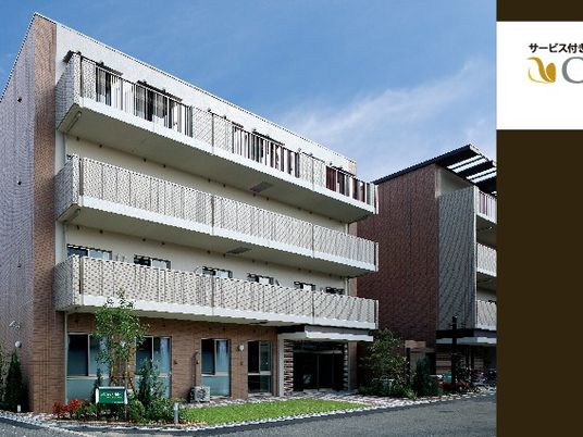 外観の建物前  