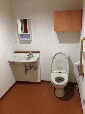 トイレの清潔な空間