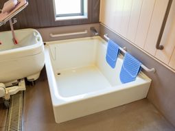 バリアフリー浴室設備