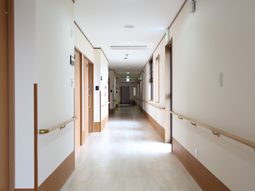 清潔感のある廊下