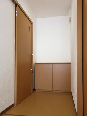 清潔な居室入口