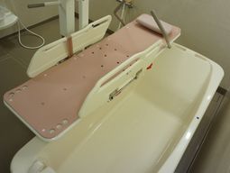 バリアフリー設計浴室