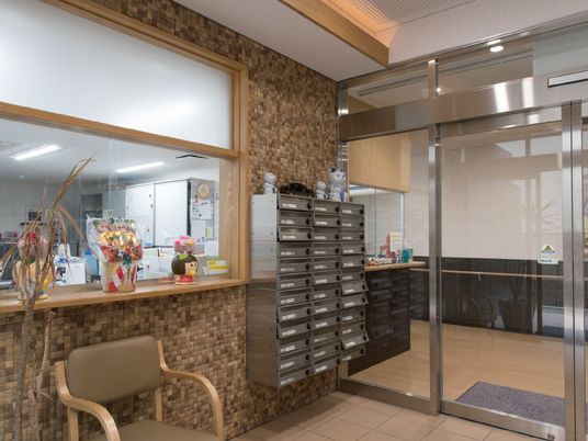 温かみのあるフロントエリア