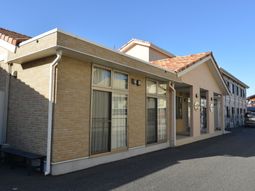 温もり感じる建物外観