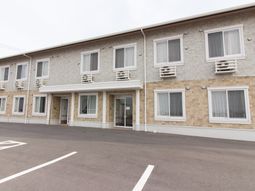 清潔感ある施設の外観