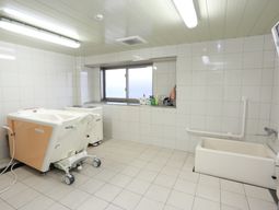 清潔な浴室空間