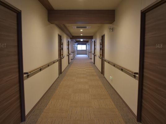清潔感ある廊下