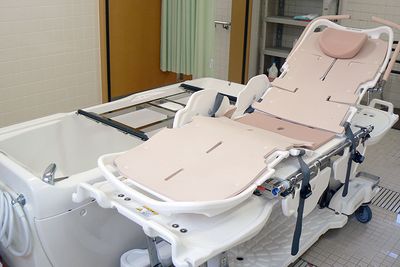 特殊浴槽の設備