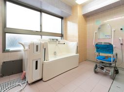 バリアフリー浴室設備