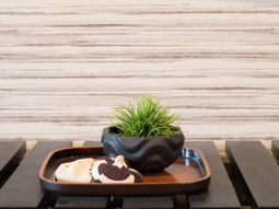 テーブル上の装飾品