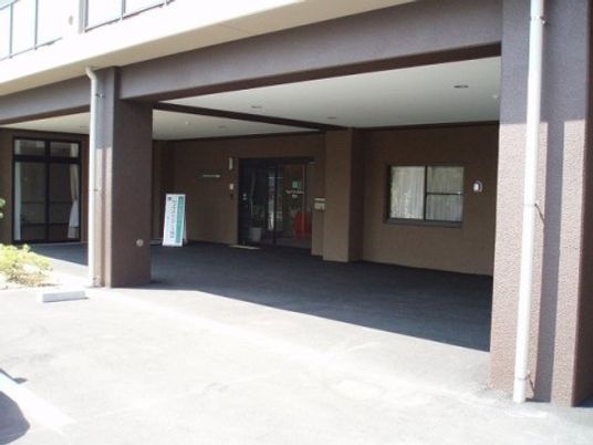 開放的なエントランス風景
