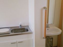 清潔な洗面所とキッチン