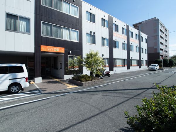 清潔な外観の建物