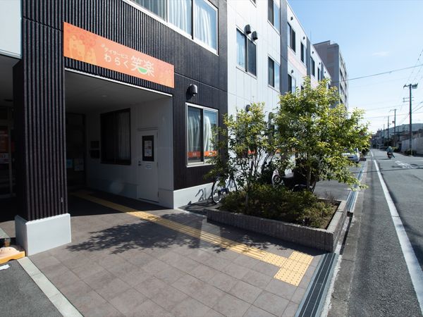 清潔感のあるエントランス