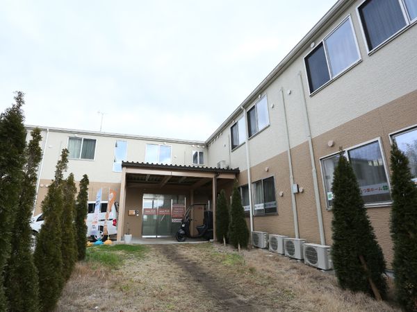 エントランスのある建物