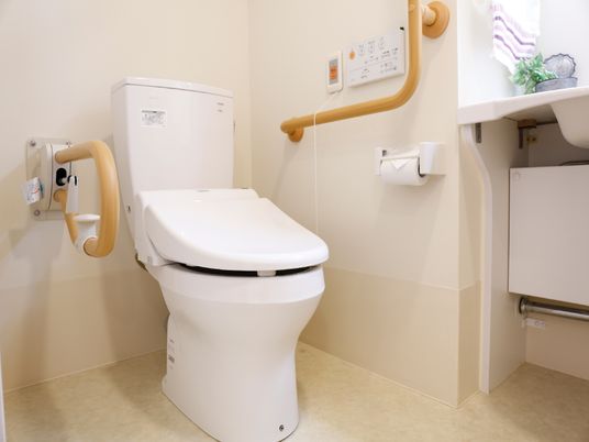 バリアフリー対応のトイレ