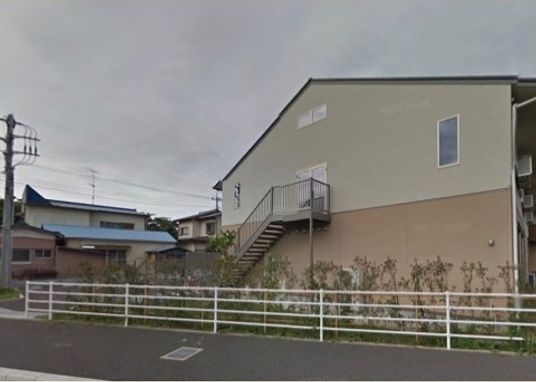 きれいな外壁の建物外観