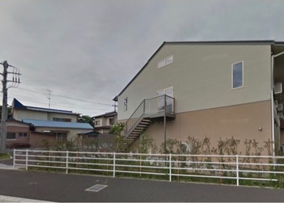 きれいな外壁の建物外観