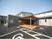 明るい住宅型の建物