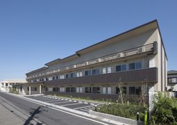 整った個室の居室