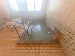 手すり付き浴室