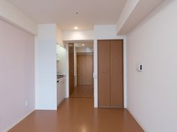清潔感ある明るい居室
