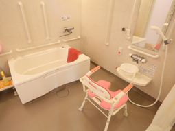 バリアフリー浴室設備
