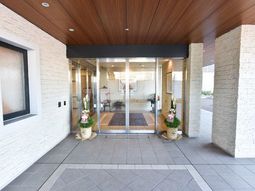 清潔なエントランス