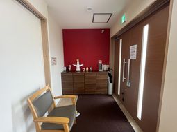 落ち着いたエントランス