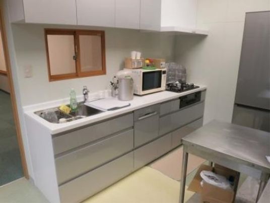 機能的なキッチン設備