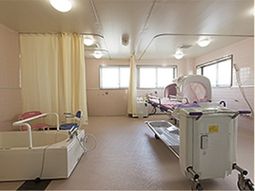 明るい機能訓練室