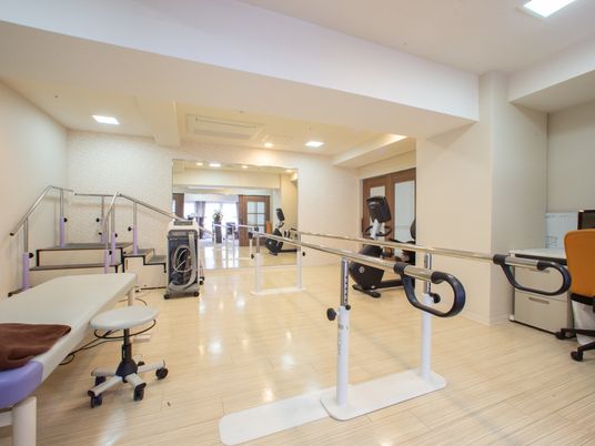 明るい機能訓練室