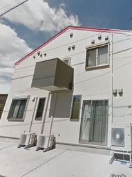 明るい外観の建物