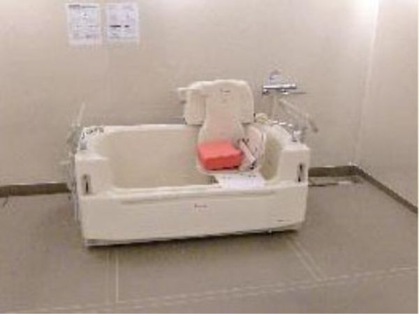 安全な浴槽設備