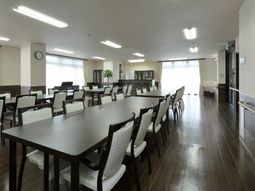 清潔感ある食堂
