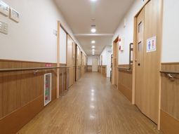 清潔感ある廊下